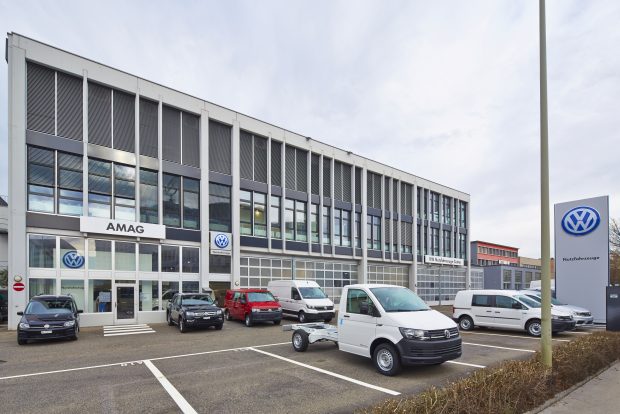 Im VW Nutzfahrzeuge Center in Schlieren werden Komplettlösungen bequem unter einem Dach angeboten.