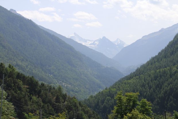Nell'immagine è raffigurata la Val d'Anniviers